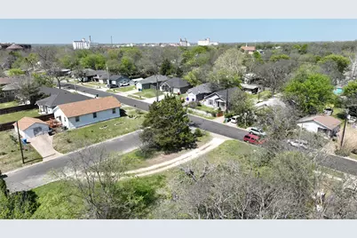 1116 E Epstein Street, Sherman, TX 75090 - Photo 9