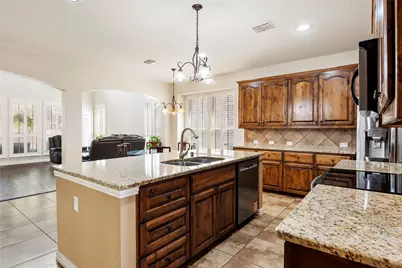 10708 Leesa Drive, McKinney, TX 75072 - Photo 9