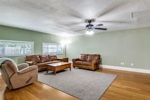 1803 Travis St, Garland, TX 75042 - Photo 9