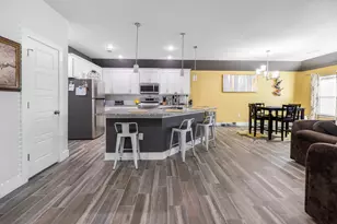 2601 Austin Dr, Granbury, TX 76048 - Photo 9