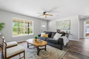 101 Church St, Whitesboro, TX 76273 - Photo 5