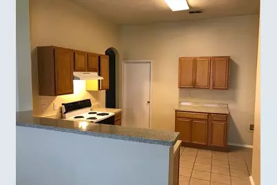 516 Ashdale Drive, Fort Worth, TX 76140 - Photo 3