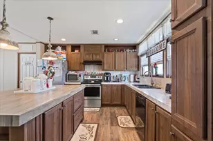 230 Rio Rim Rd, Gholson, TX 76705 - Photo 11