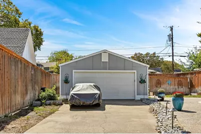 5840 Marquita Avenue, Dallas, TX 75206 - Photo 9