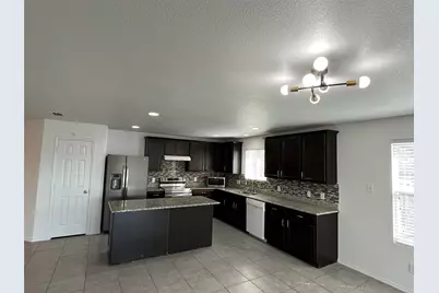 1408 Rivers Creek Lane, Little Elm, TX 75068 - Photo 17