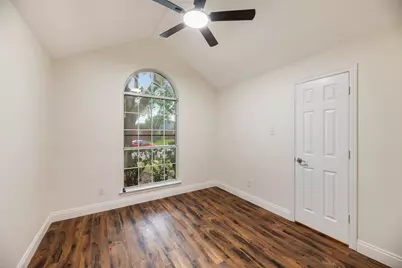 215 Barbara Way, Red Oak, TX 75154 - Photo 23