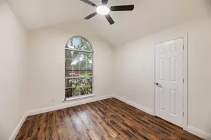 215 Barbara Way, Red Oak, TX 75154 - Photo 23