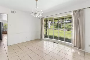 2810 Gladiolus Ln, Dallas, TX 75233 - Photo 17