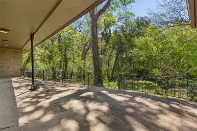 2810 Gladiolus Lane, Dallas, TX 75233 - Photo 29