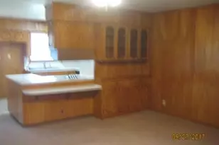 1500 W Baldridge St, Ennis, TX 75119 - Photo 9