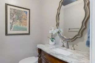 7110 Mossvine Dr, Dallas, TX 75254 - Photo 11