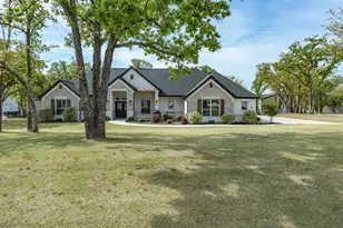 695 Winkler Wy, Springtown, TX 76082 - Photo 3