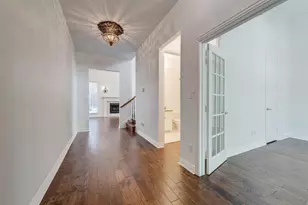 1404 Clearwater Ct, Grapevine, TX 76051 - Photo 7