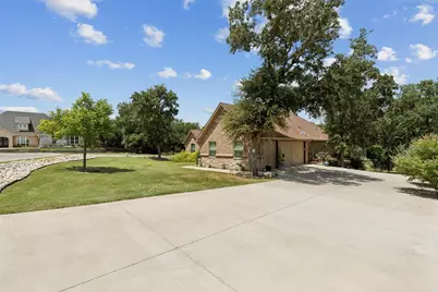 3860 Legend Trail, Granbury, TX 76049 - Photo 3
