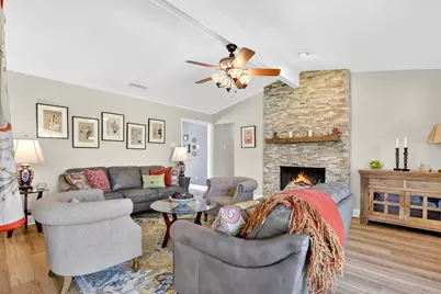 2621 Winterlake Drive, Carrollton, TX 75006 - Photo 15