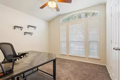 9448 Centennial Drive, Waco, TX 76708 - Photo 31