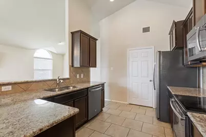9448 Centennial Drive, Waco, TX 76708 - Photo 23