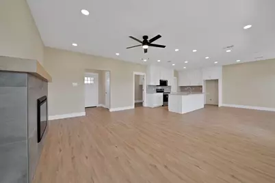 4616 Red Bud Court, The Colony, TX 75056 - Photo 11