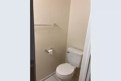 1421 S 12th Street S #108, Waco, TX 76706 - Photo 17