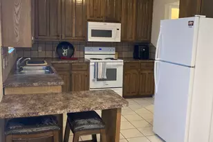 1421 S 12th Street S, Waco, TX 76706 - Photo 5