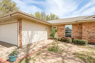 3 Four Sixes Cir, Wichita Falls, TX 76308 - Photo 3