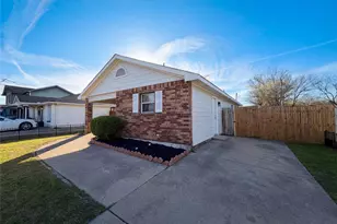 3464 Pinebrook Dr, Dallas, TX 75241 - Photo 15