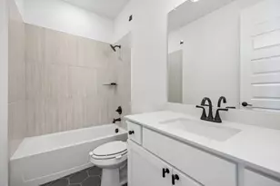 7113 Indian Paintbrush Ln, Little Elm, TX 76227 - Photo 5