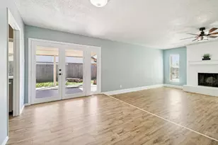 3216 Red Oak Ln, Bedford, TX 76021 - Photo 13