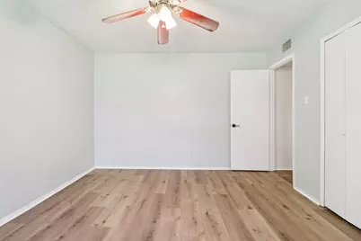 3216 Red Oak Lane, Bedford, TX 76021 - Photo 23