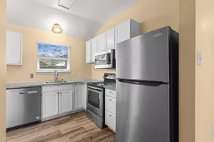 1730 Shaw St, Dallas, TX 75212 - Photo 9