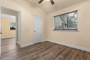 1730 Shaw St, Dallas, TX 75212 - Photo 23