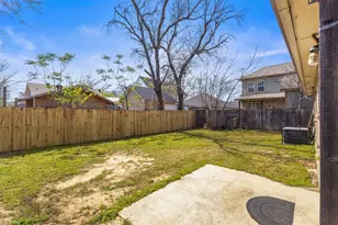 1730 Shaw St, Dallas, TX 75212 - Photo 25