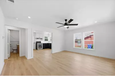 105 E Ard Street, Seagoville, TX 75159 - Photo 3