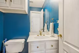 13211 George St, Farmers Branch, TX 75234 - Photo 15