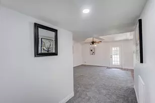 606 Hillcrest St, Mansfield, TX 76063 - Photo 11