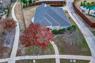 8 Bear Run, Frisco, TX 75033 - Photo 37