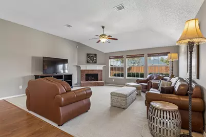 1217 Longhorn Drive, Lewisville, TX 75067 - Photo 11