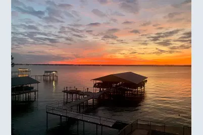 160 Peninsula Point Terrace, Mabank, TX 75156 - Photo 29