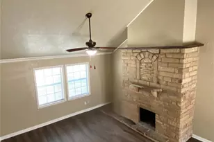 6722 Oriole Ct, Fort Worth, TX 76137 - Photo 3