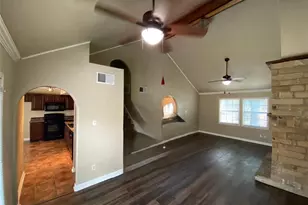 6722 Oriole Ct, Fort Worth, TX 76137 - Photo 9