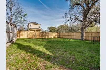 4311 Metropolitan Avenue, Dallas, TX 75210 - Photo 23