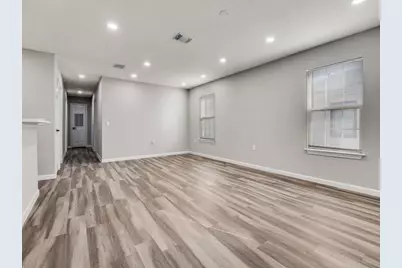 4311 Metropolitan Avenue, Dallas, TX 75210 - Photo 3