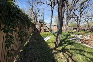 1121 Wade Dr, Bedford, TX 76022 - Photo 21