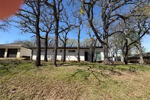 1121 Wade Dr, Bedford, TX 76022 - Photo 3