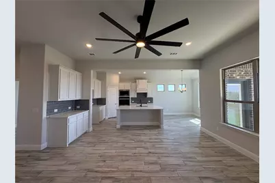 725 Windward Court, Lowry Crossing, TX 75069 - Photo 13
