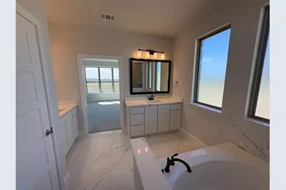 725 Windward Court, Lowry Crossing, TX 75069 - Photo 15