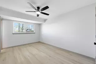 1207 Glynn Oaks Dr, Arlington, TX 76010 - Photo 21