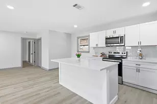 1207 Glynn Oaks Dr, Arlington, TX 76010 - Photo 9