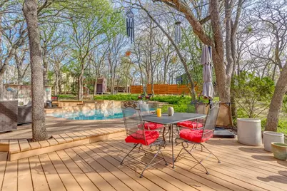 140 Creekside Drive, Double Oak, TX 75077 - Photo 5