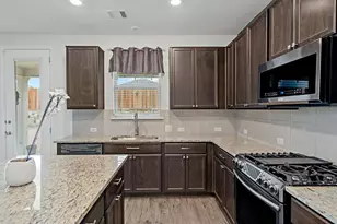 2632 Wesley Ave, Aubrey, TX 76227 - Photo 5